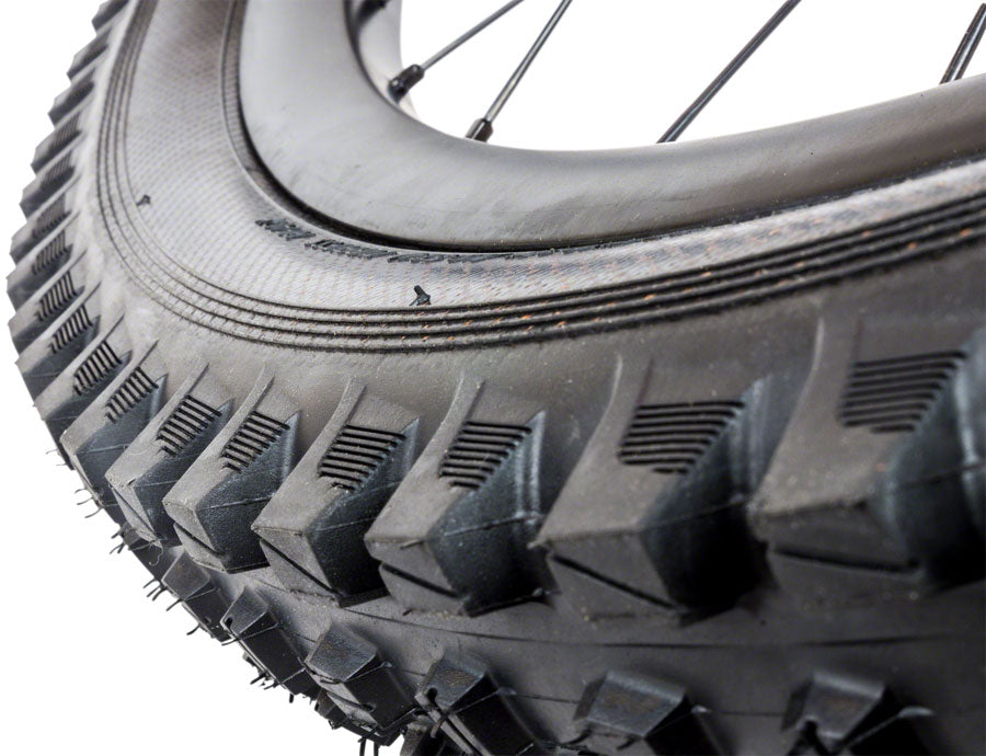 e*thirteen by The Hive LG1 Race Tire