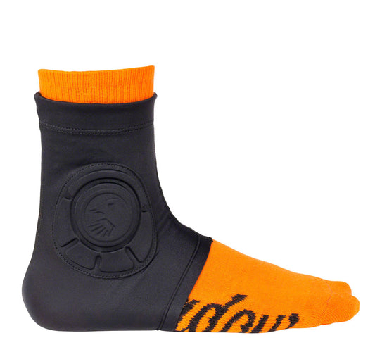 THE SHADOW CONSPIRACY The Shadow Conspiracy Invisa-Lite Ankle Guards