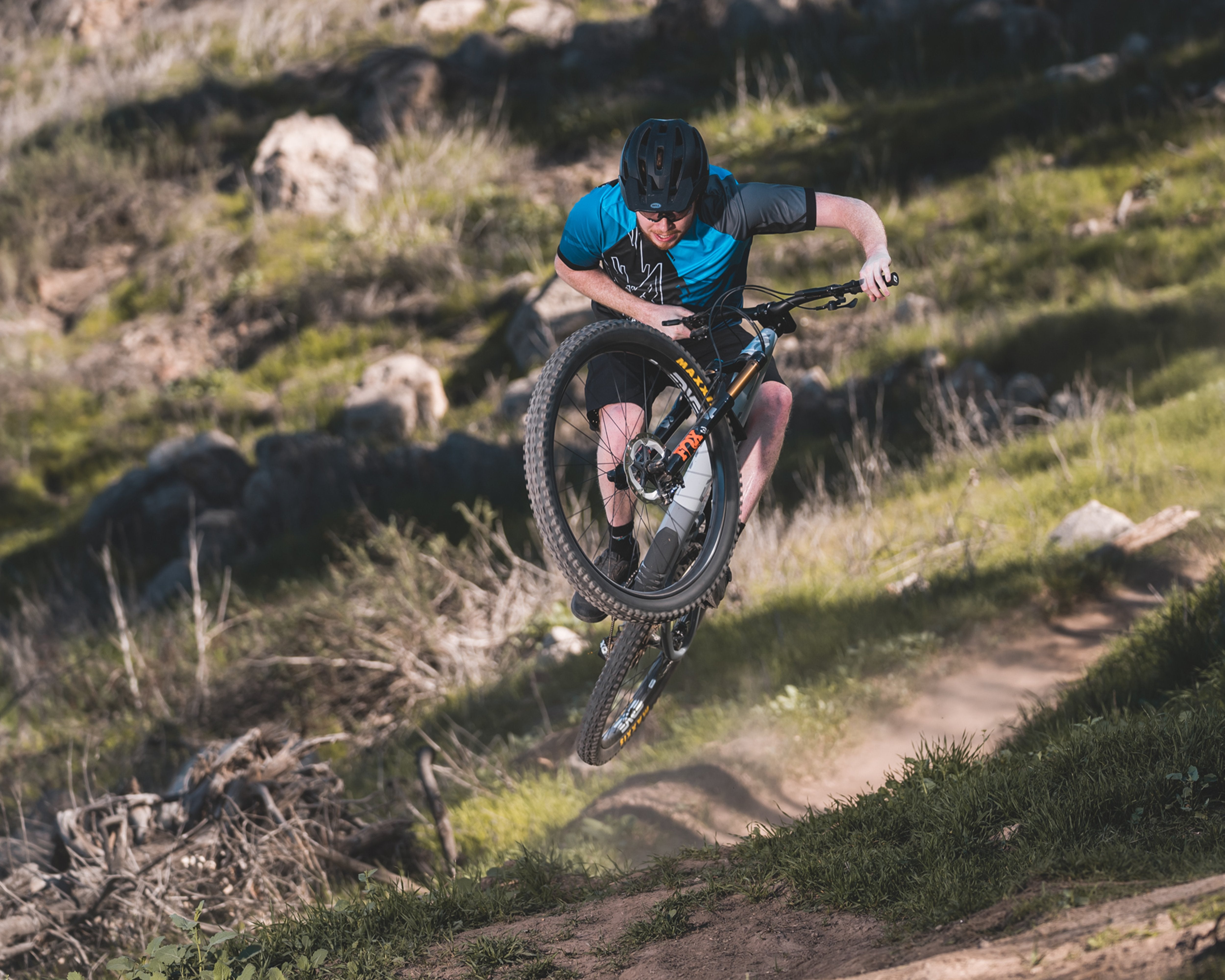 Hardtail and Full Suspension Mountain Bikes — Available at Incycle