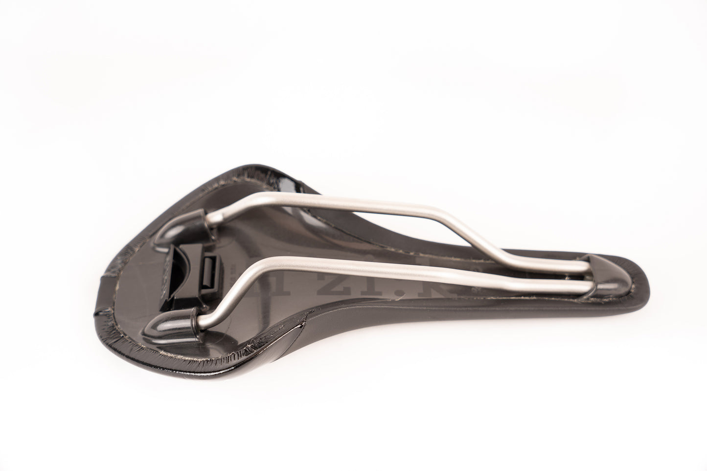 Fizik Antares Manganese