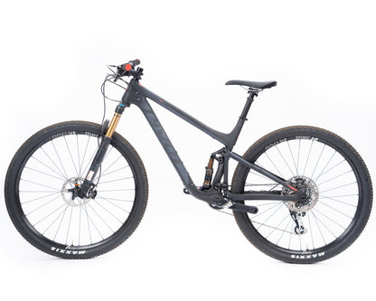 Pivot Mach 4 SL Pro XO1 Stealth LG