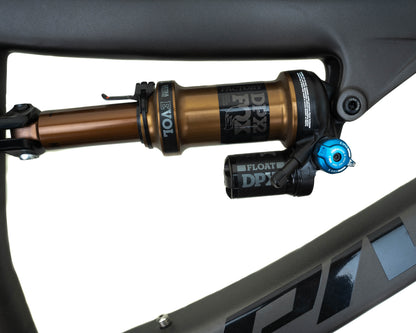 [Blem] Pivot Mach6 Frame - Size Large