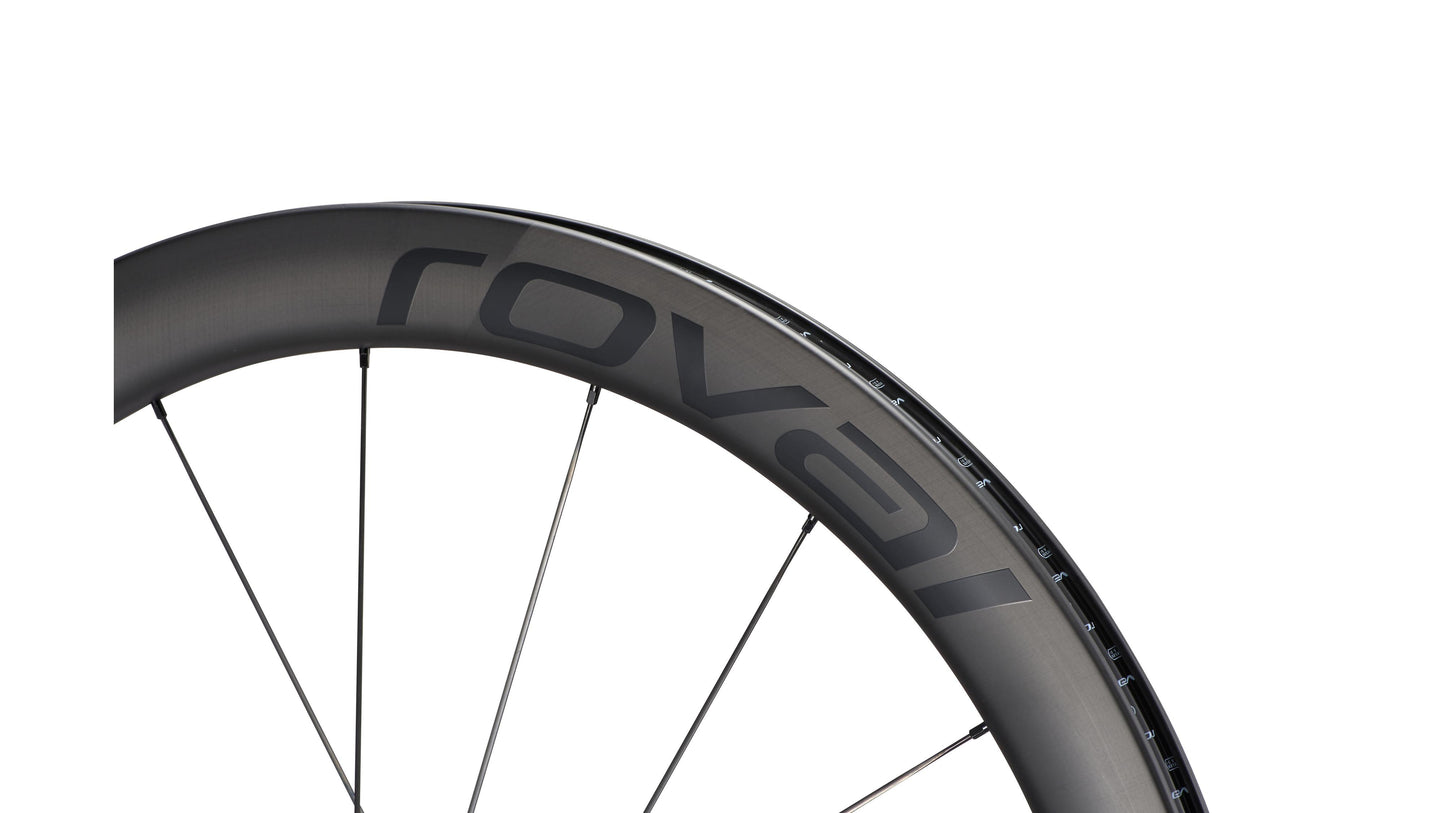 Specialized Rapide CLX II - Rear Satin Carbon/Gloss Blk 700C