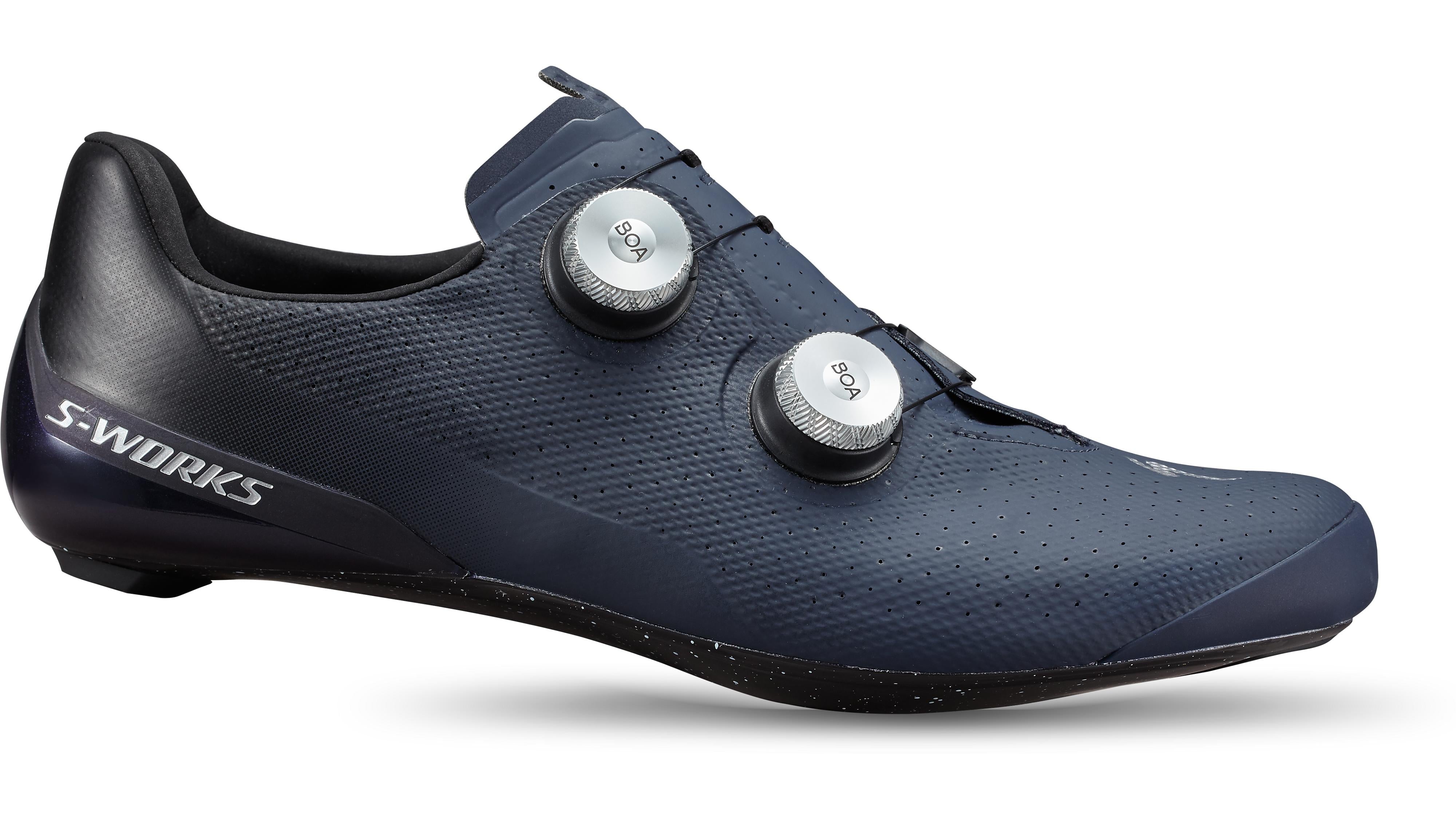 Road Cycling Shoes | SPD & Clipless for Speed & Comfort – Incycle