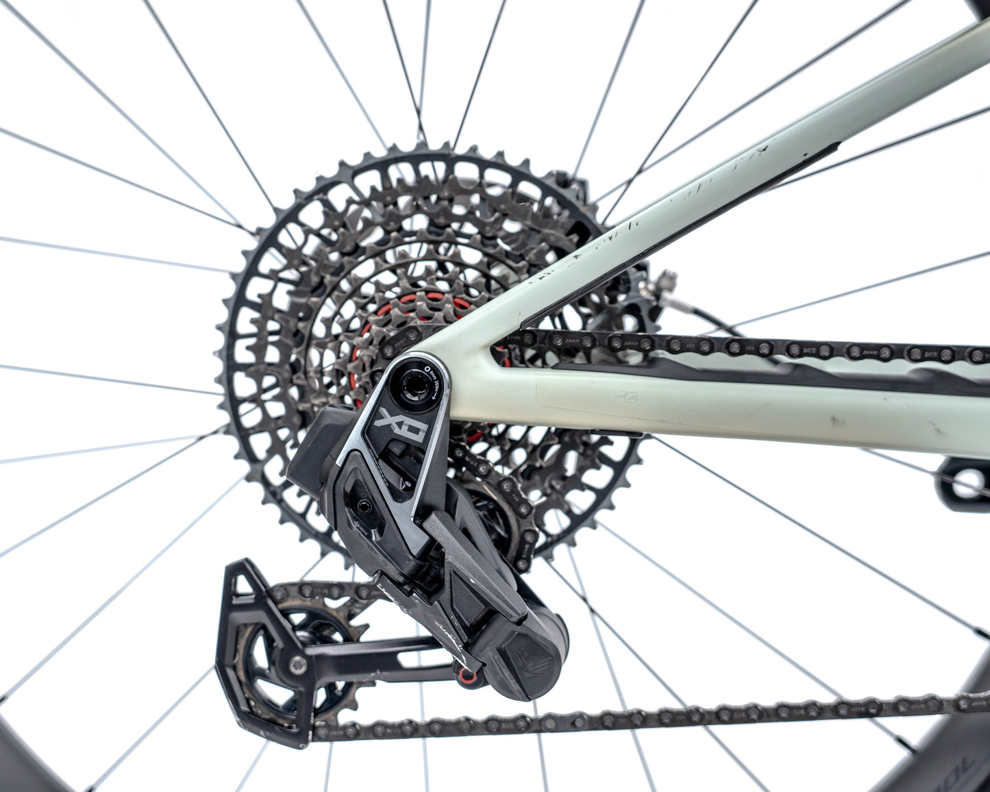 [Pre-Owned] 2025 Specialized Epic 8 Pro EVO - Size M