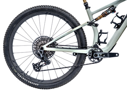 [Pre-Owned] 2025 Specialized Epic 8 Pro Evo - Size M