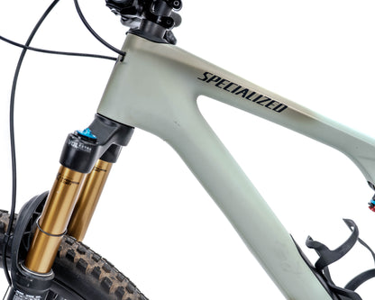 [Pre-Owned] 2025 Specialized Epic 8 Pro EVO - Size L