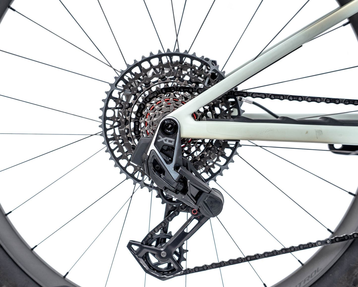 [Pre-Owned] 2025 Specialized Epic 8 Pro Evo - Size XL