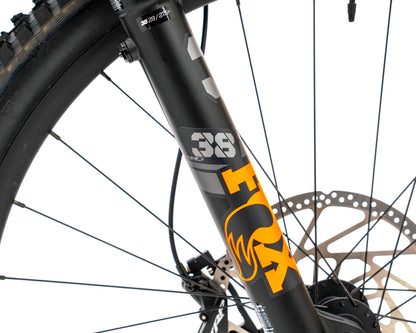 [Pre-Owned] 2025 Specialized Stumpjumper 15 Alloy  - FOX Coil - Size S3