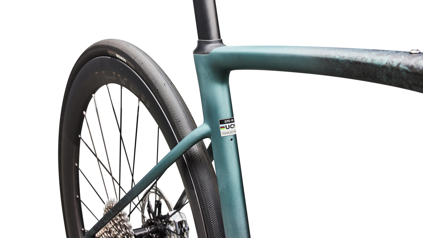 2026 Specialized S-Works Roubaix SL8 – SRAM RED AXS - Satin Carbon / Fjord Metallic Dust Dry Impasto + Fade / Gloss Premium Fjord Metallic