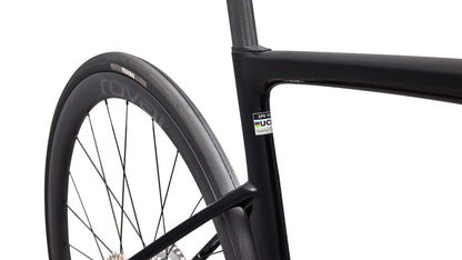 2027 Specialized Tarmac SL9 Expert - Shimano Ultegra Di2 - Gloss Black / Silver Dust