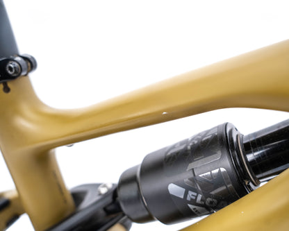 [Pre-Owned] 2023 Specialized Levo Expert Carbon - Size S3