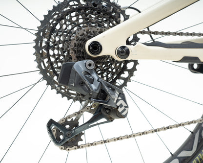 [D&R Pre-Owned] 2022 Specialized Stumpjumper EVO Pro Snd/Blk S4