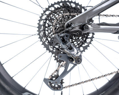 [D&R Pre-Owned] 2022 Specialized Levo Expert Carbon - Carb/Smk/Blk S1