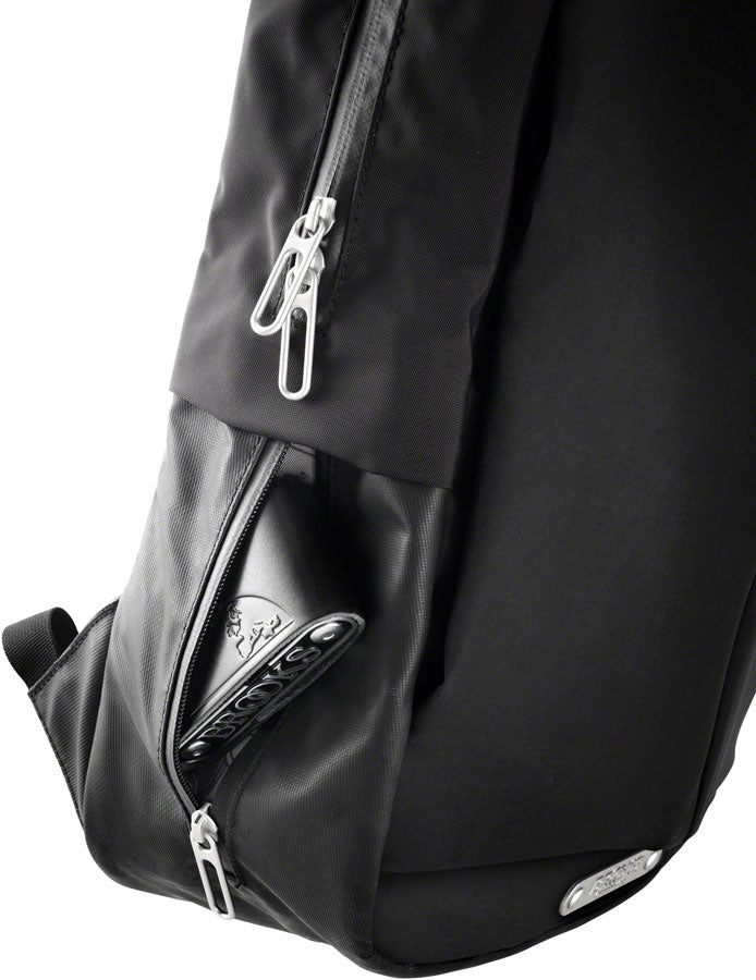 Brooks Sparkhill 22L Backpack