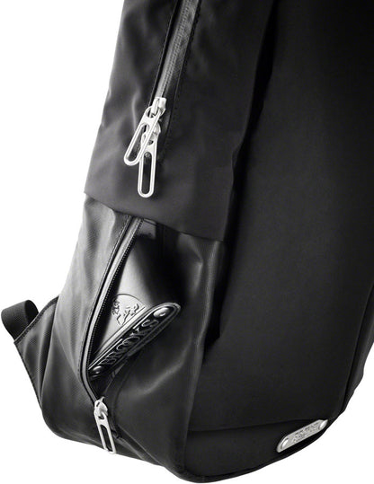 Brooks Sparkhill 22L Backpack