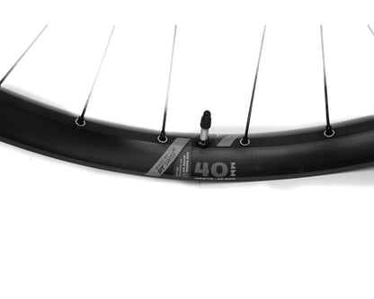 DT SWISS FRONT WHEEL M1700 SPLINE 40 27.5 (NEW OTHER)