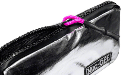 Muc-Off Essentials Case