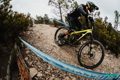 Vittoria Agarro Tire G2.0 Tubeless TNT Folding