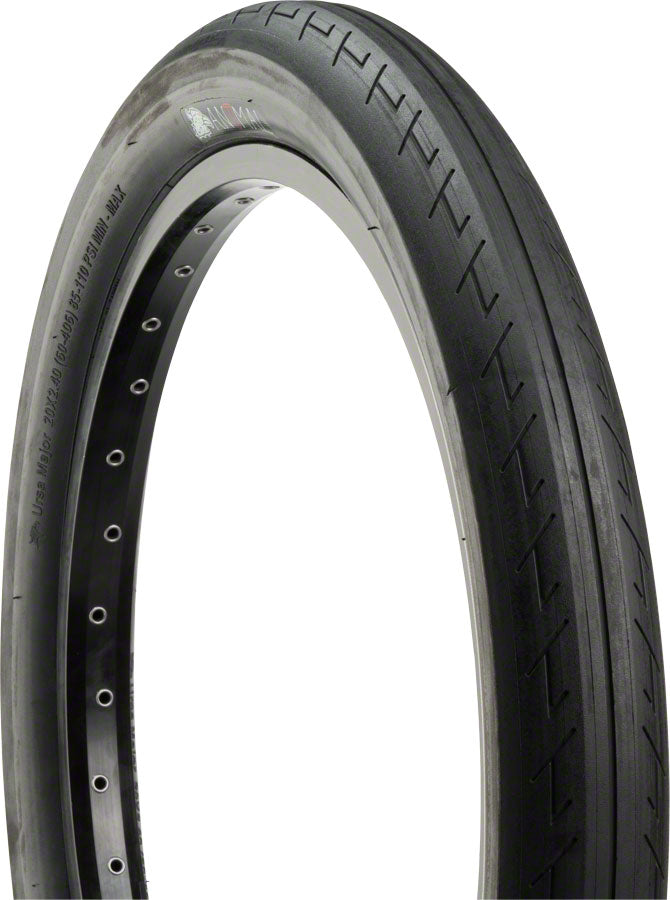 Animal T1 Tire