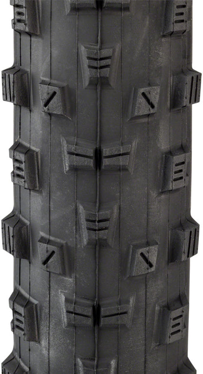 Maxxis Forekaster Tire