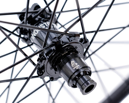 [Open Box] Industry Nine Hydra Enduro 305 V3 Rear Wheel 29" 32H 6-Bolt 12x148 XD Blk