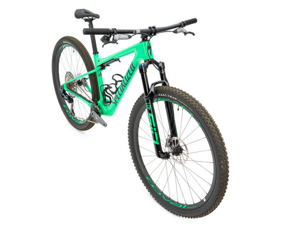 [Pre-Owned] 2024 Specialized Epic WC Expert - Size M