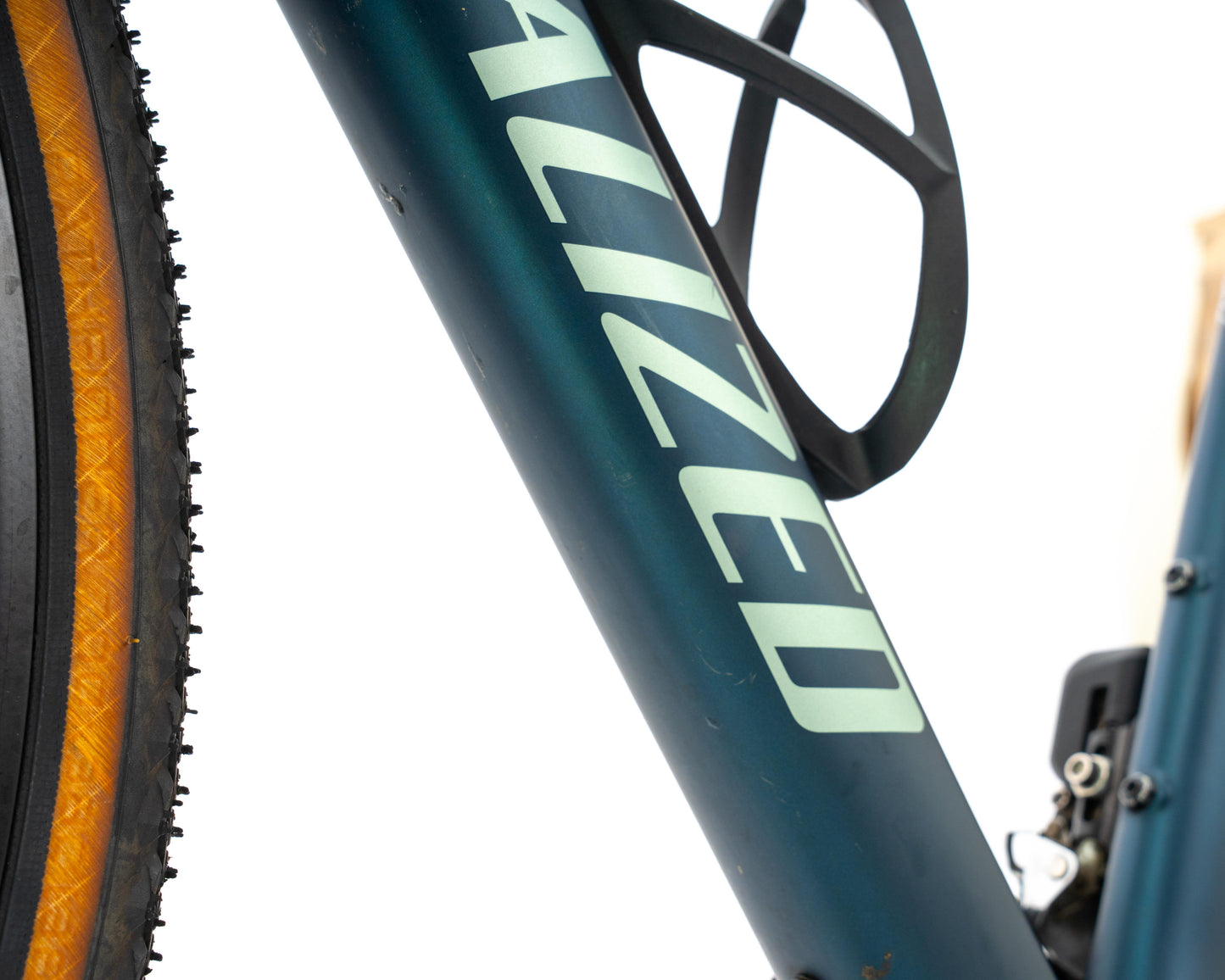 [Pre-Owned] 2025 Specialized Roubaix Comp - Size 52