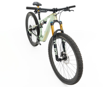 [Pre-Owned] 2025 Specialized Epic 8 Pro Evo - Size S