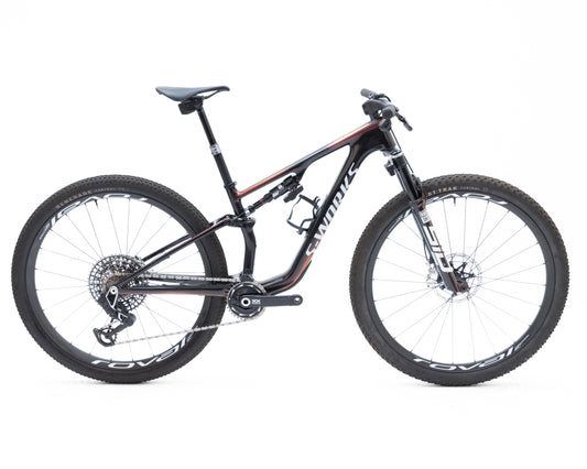 [Pre-Owned] 2025 Specialized Epic 8 S-Works - Size S