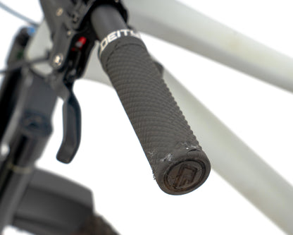 [Pre-Owned] 2024 Specialized Stumpjumper LTD - Size S5