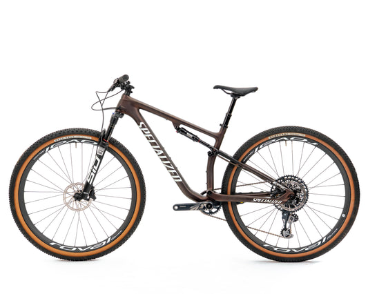 [Pre-Owned] 2022 Specialized Epic Pro - Size M