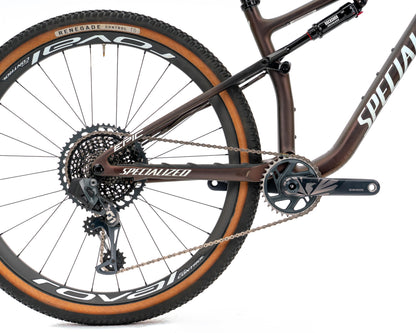 [Pre-Owned] 2022 Specialized Epic Pro - Size M