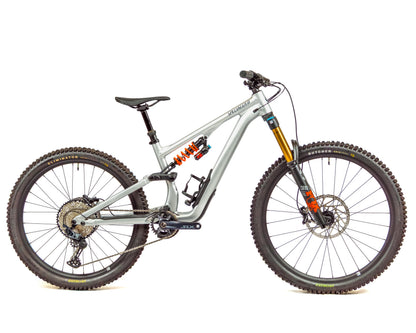 [Pre-Owned] 2025 Specialized Stumpjumper 15 Alloy  - FOX Coil - Size S3