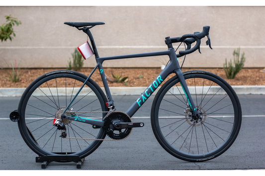 2019 Factor O2 Disc Etap Turq 56