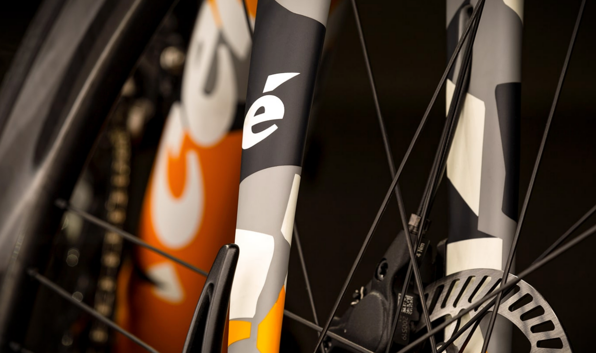 2021 Cervelo R5 Disc Super Record EPS Lamborghini LTD – Incycle 2021 Cervelo R5 Disc Super Record EPS Lamborghini LTD – Incycle