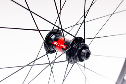 Enve SES 5.6 Clincher Disc Wheelset DT340 12x100/12x142 Shim 11 Spd CenterLock