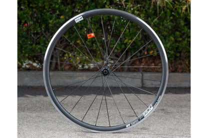 DT Swiss P1800 Spline Alloy Rim Brake Wheelset w/opkge