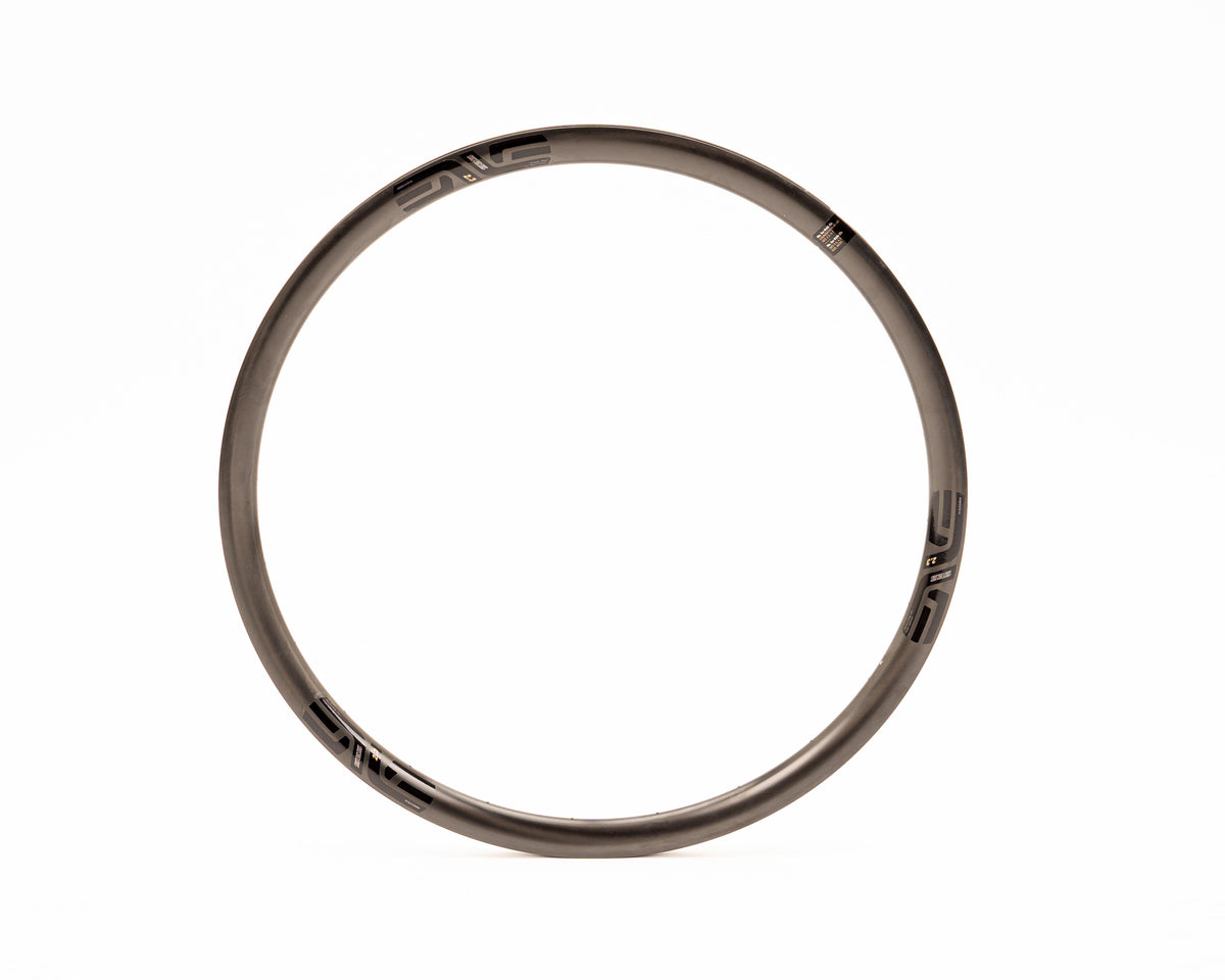 2022 Enve Rear Rim SES 2.3C 32mm 24H – Incycle Bicycles display picture 1