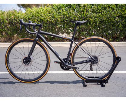 2022 Specialized S-Works Aethos Carb/JetFuel 49