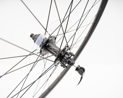 Axis Elite 12x100/142 6B Disc 700c Wheelset Blk