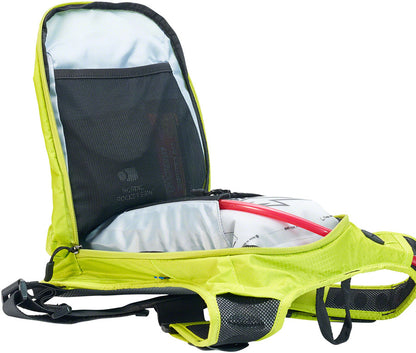 USWE Outlander 9 Hydration Pack