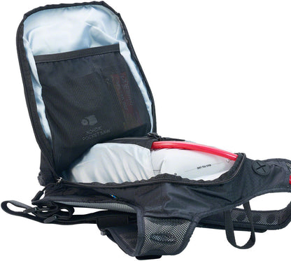 USWE Outlander 9 Hydration Pack