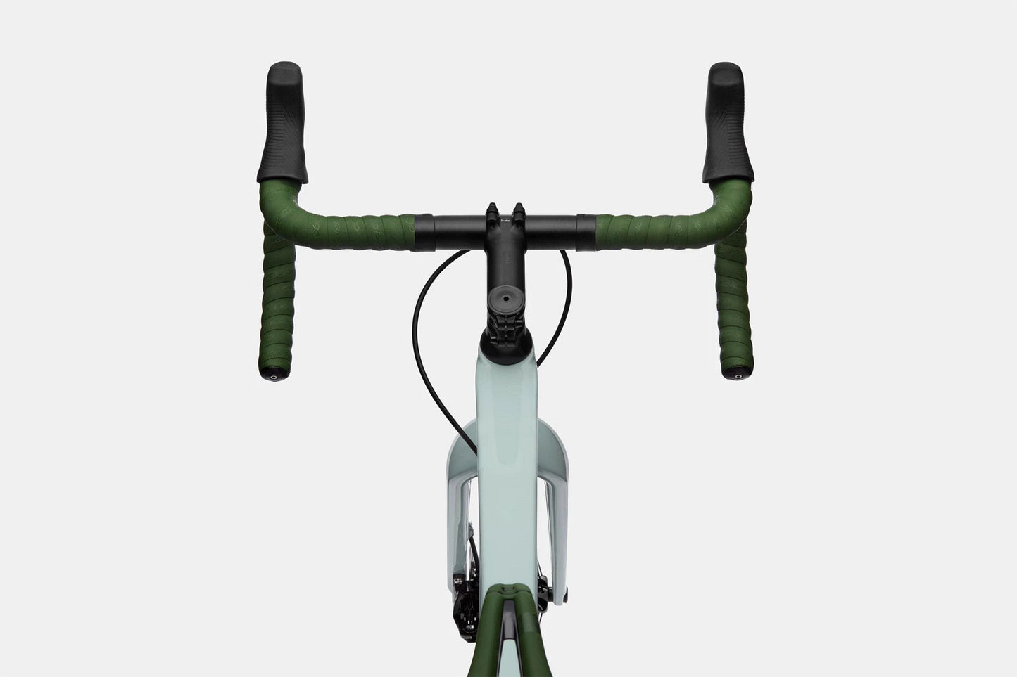 2022 Cannondale 700 U S6 EVO SE