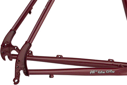 Surly Disc Trucker 700c Brilliant Blue