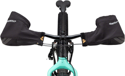 45NRTH Draugenklaw Pogies