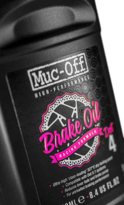MUC-OFF HIGH PERFORMANCE DOT 4 BRAKE OIL 250ML