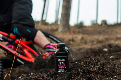 MUC-OFF HIGH PERFORMANCE DOT 4 BRAKE OIL 250ML