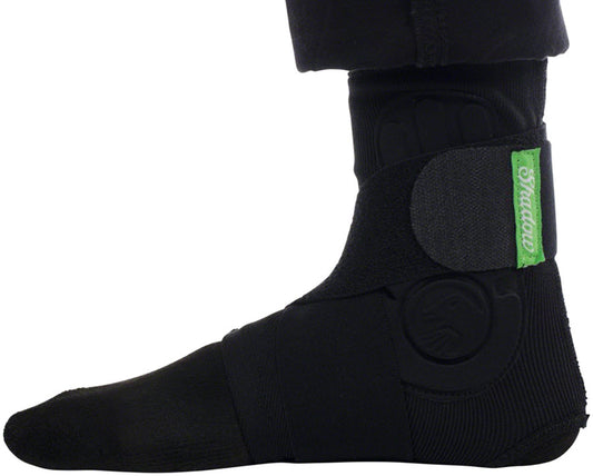THE SHADOW CONSPIRACY The Shadow Conspiracy Revive Ankle Support