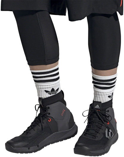 Five Ten Trailcross Mid Pro Flat Shoe - Men's, Core Black / Grey Two / Solar Red